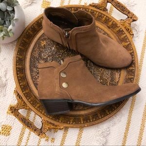 sam edelman pacer suede booties